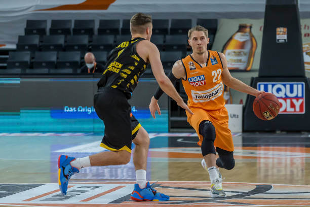 场比赛中的 场比赛中的